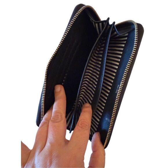 Kate Spade Womens Black Zip-Around Cardholders Wristlet Wallet - Picture 2 of 7